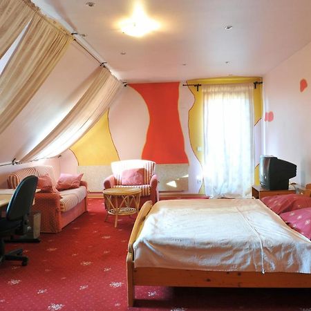 Hotel Gostilna In Prenocisca Brancurnik à Prevalje Extérieur photo